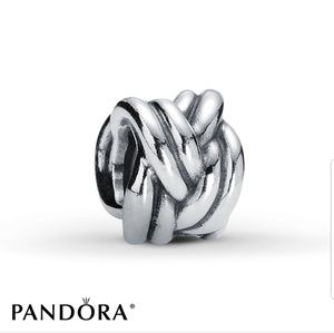 Pandors Forget Me Knot Charm!